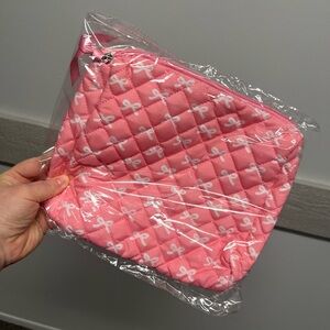 New Pink Bow Quilted Cosmetic Bag
